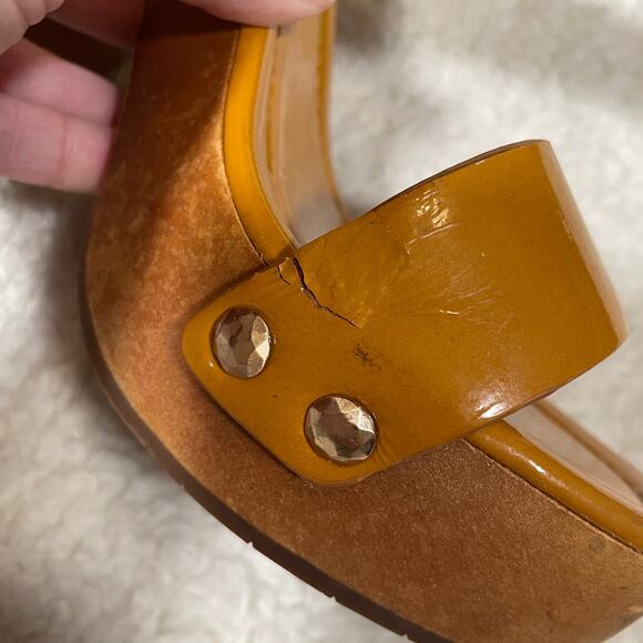 Joie Platform Sandal Heels Tan-Orange Patent Leather Wood Rivets Strappy 37 6.5 - Picture 10 of 10